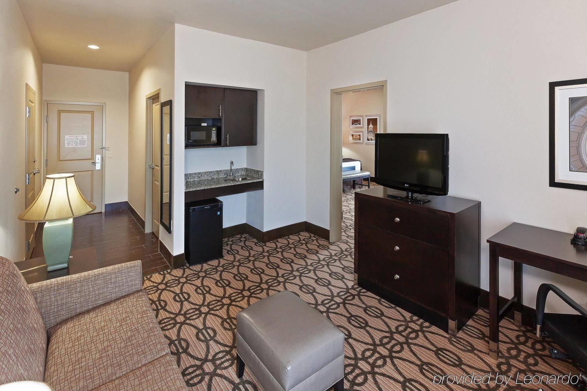 La Quinta By Wyndham Pearsall Exterior foto