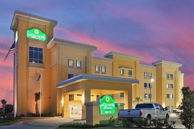 La Quinta By Wyndham Pearsall Exterior foto